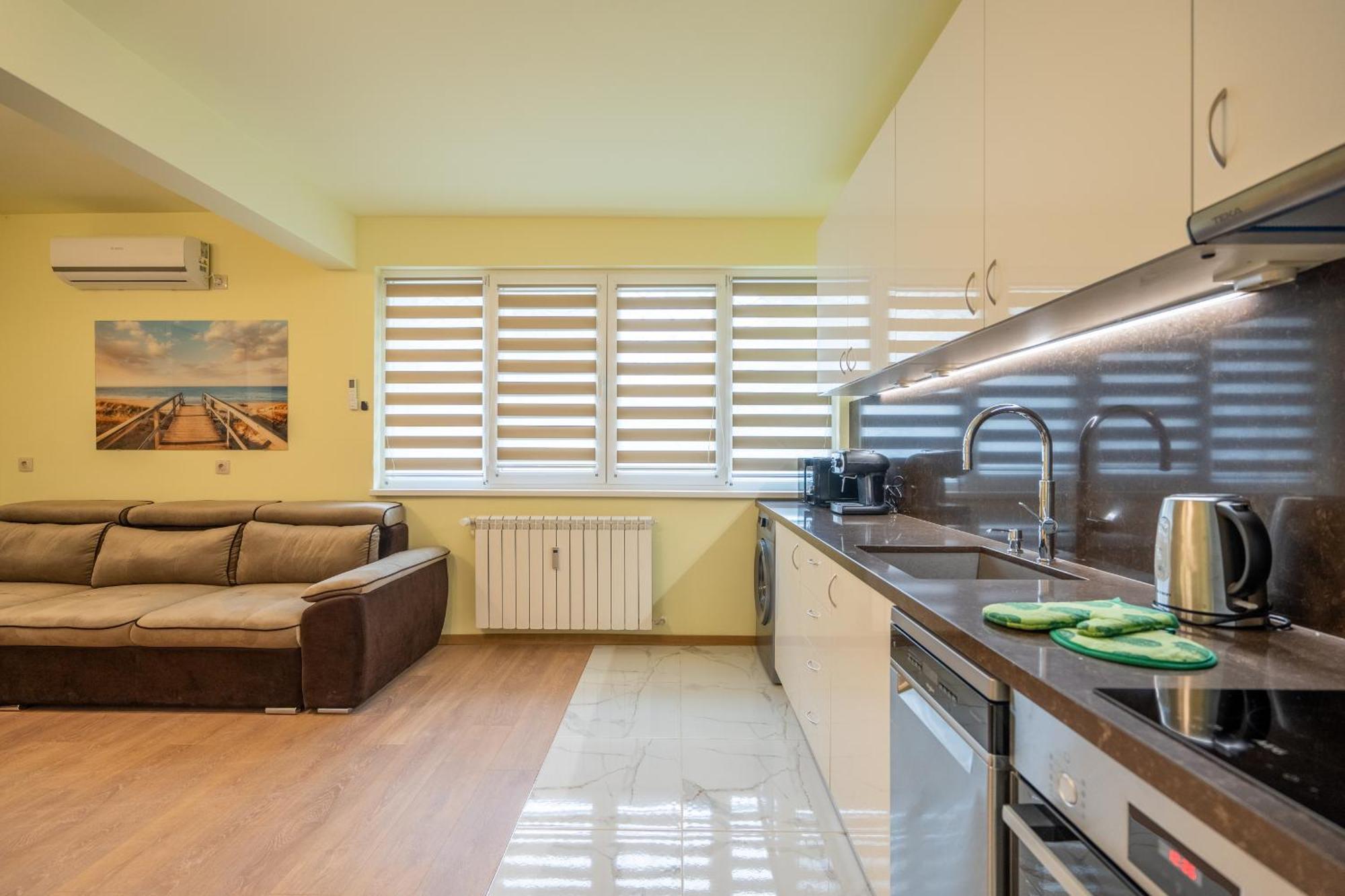 Appartement Location New & Spacious 3 Bdr Medical Academy *