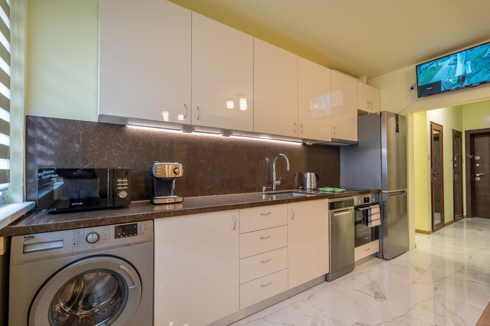 Apartament Location New & Spacious 3 Bdr Medical Academy