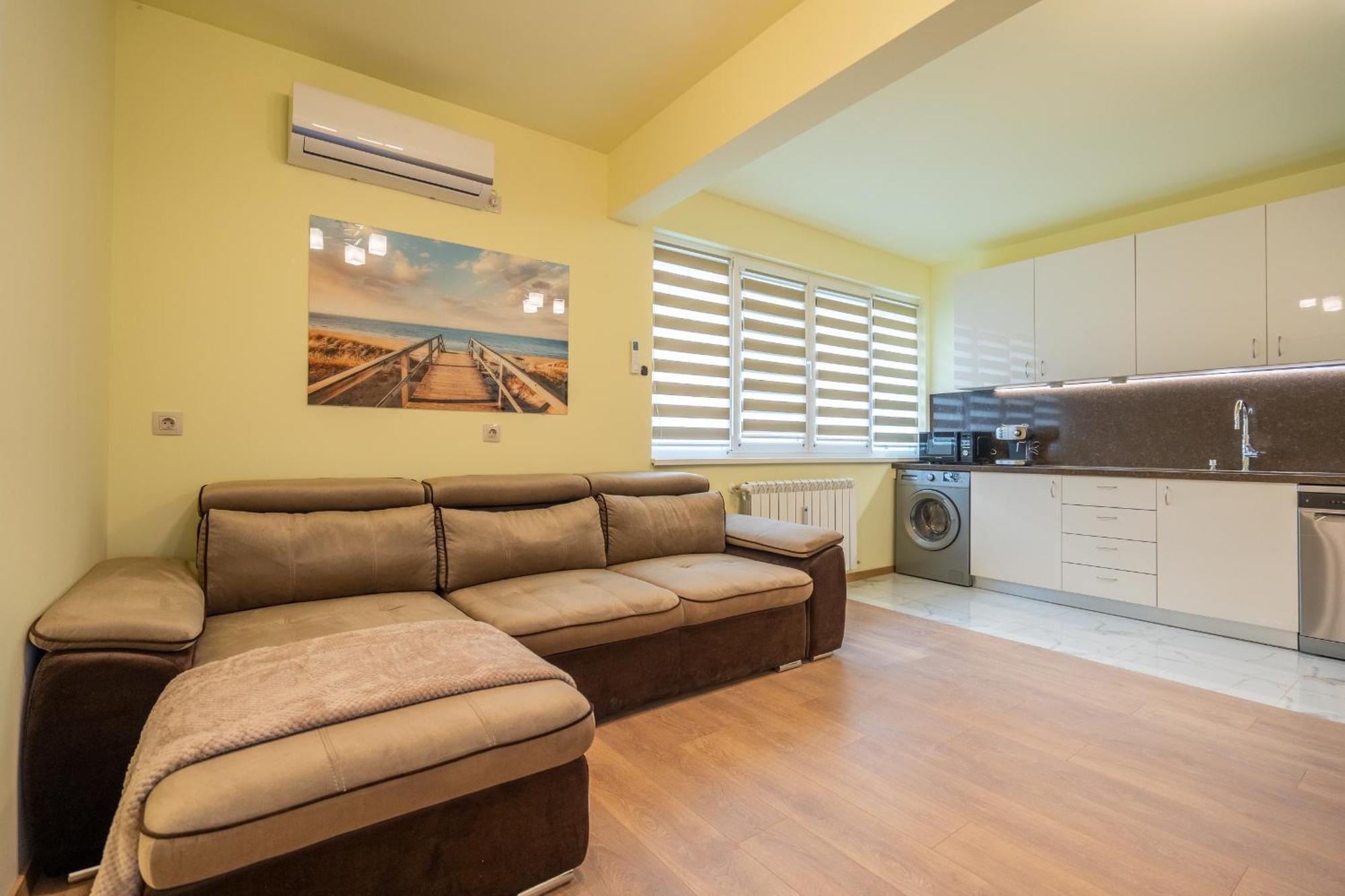 Apartament Location New & Spacious 3 Bdr Medical Academy *