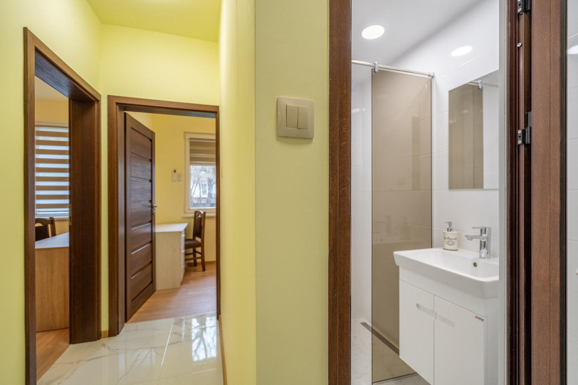 Apartament Location New & Spacious 3 Bdr Medical Academy Sofia